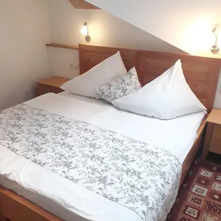 Lunzferien Guest house